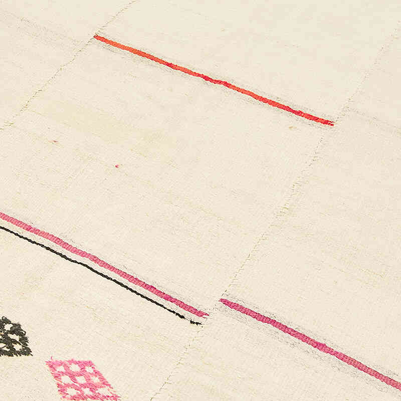 Vintage Anatolian Hemp Kilim Rug - 5' 6" x 9'  (66" x 108") - K0070561