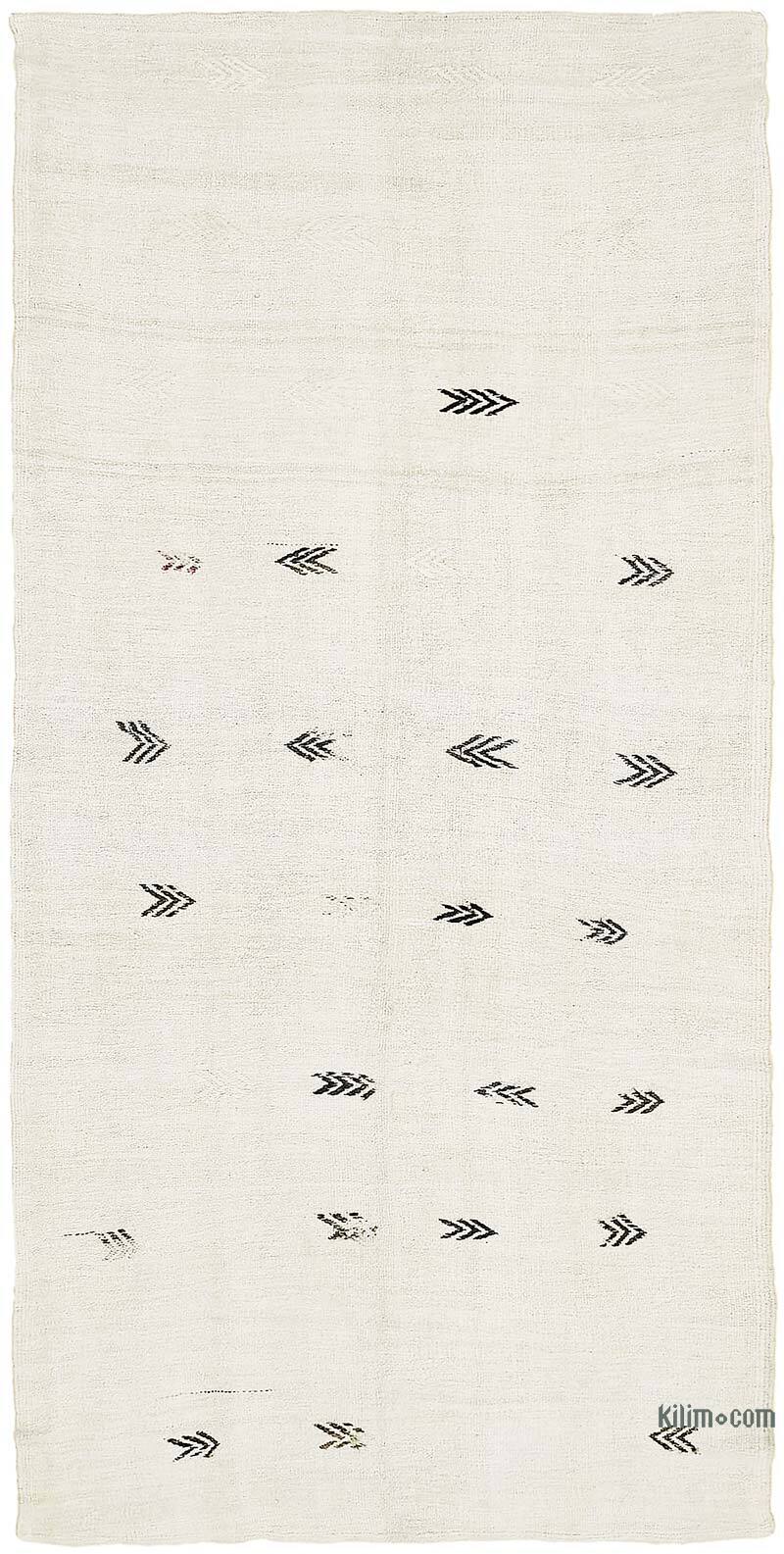 Vintage Anatolian Hemp Kilim Rug - 5' 10" x 11' 3" (70" x 135") - K0070614