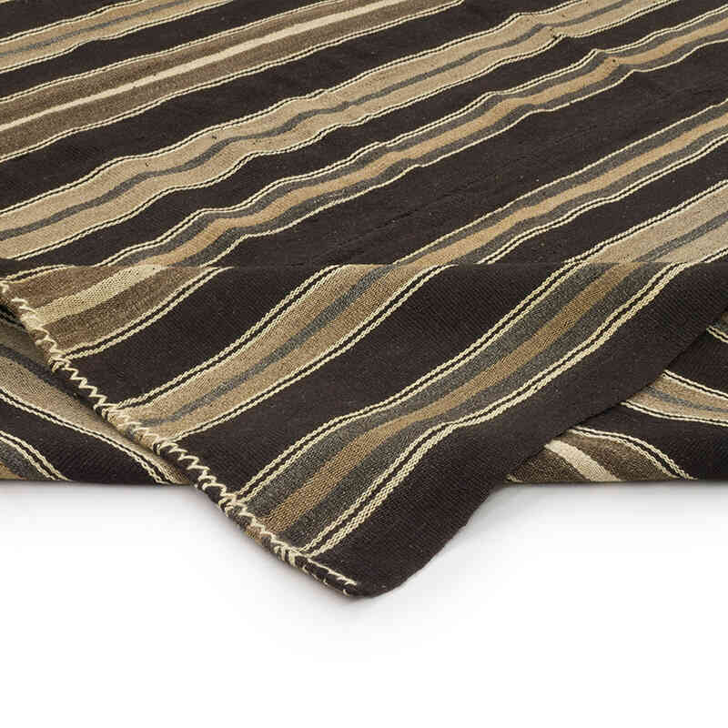 Vintage Anatolian Kilim Rug - 6' 7" x 7' 3" (79" x 87") - K0070702