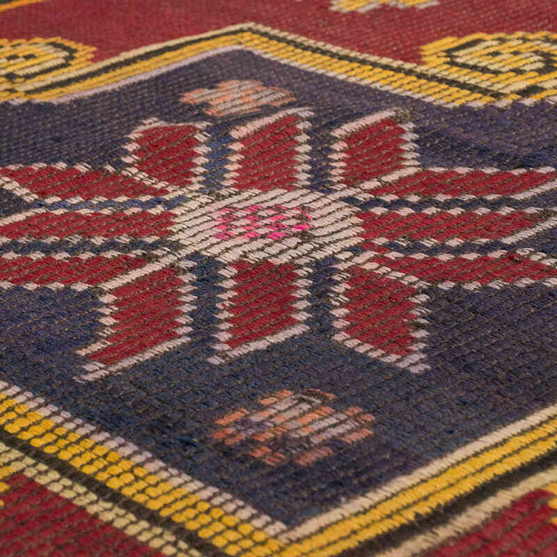 Vintage Anatolian Jijim Rug - 5' 11" x 9' 8" (71" x 116") - K0070869
