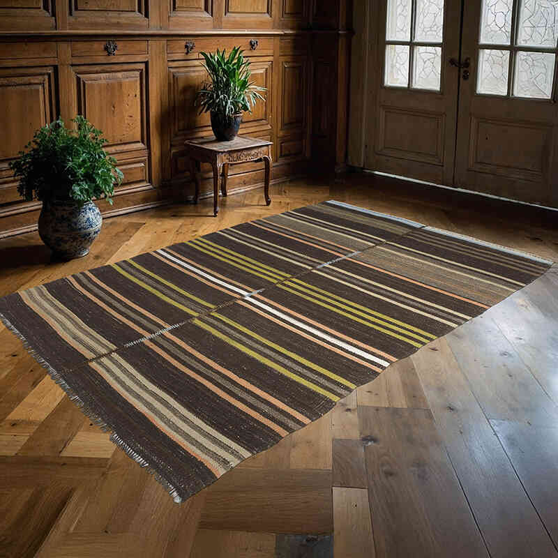 Vintage Anatolian Kilim Rug - 5' 4" x 7' 11" (64" x 95") - K0070877