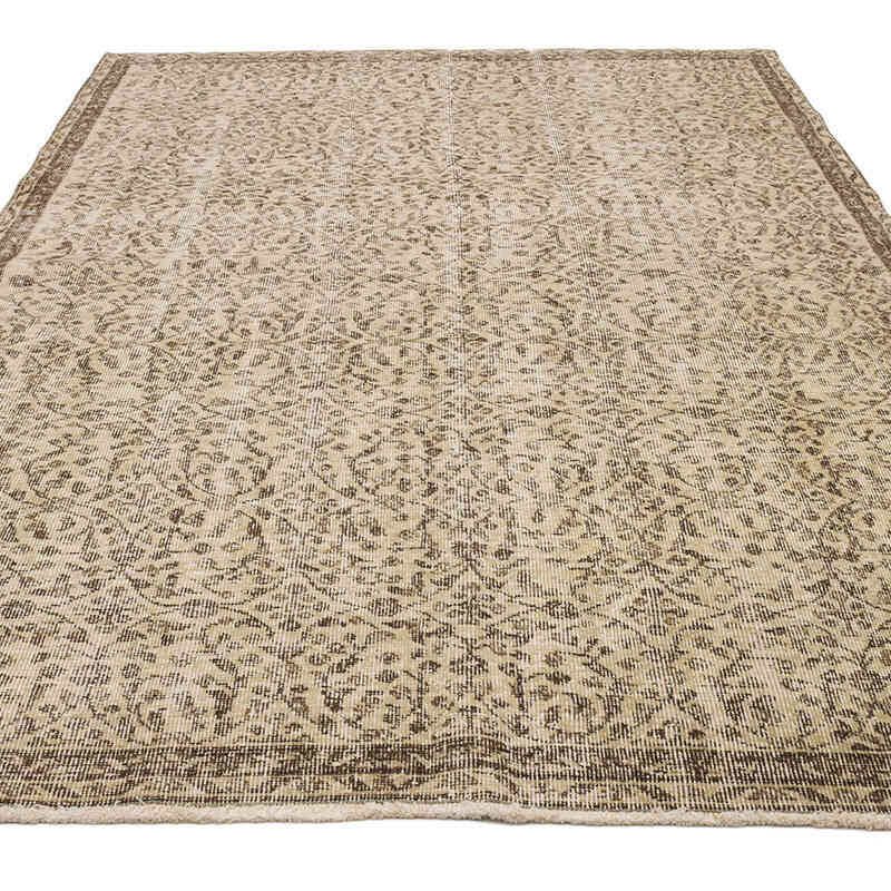 Vintage Turkish Hand-Knotted Rug - 5' 7" x 8' 8" (67" x 104") - K0070958