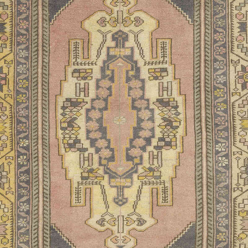Vintage Turkish Hand-Knotted Rug - 5' 2" x 8' 5" (62" x 101") - K0070990