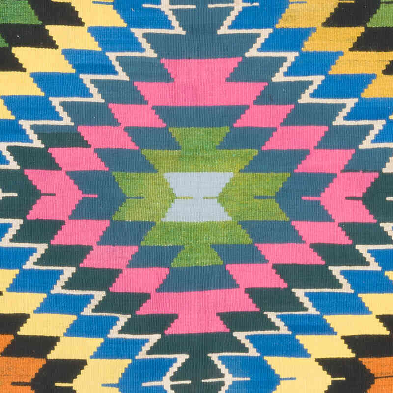 Vintage Turkish Kilim Rug - 6' 4" x 4' 7" (76" x 55") - K0071022