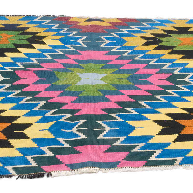 Vintage Turkish Kilim Rug - 6' 4" x 4' 7" (76" x 55") - K0071022