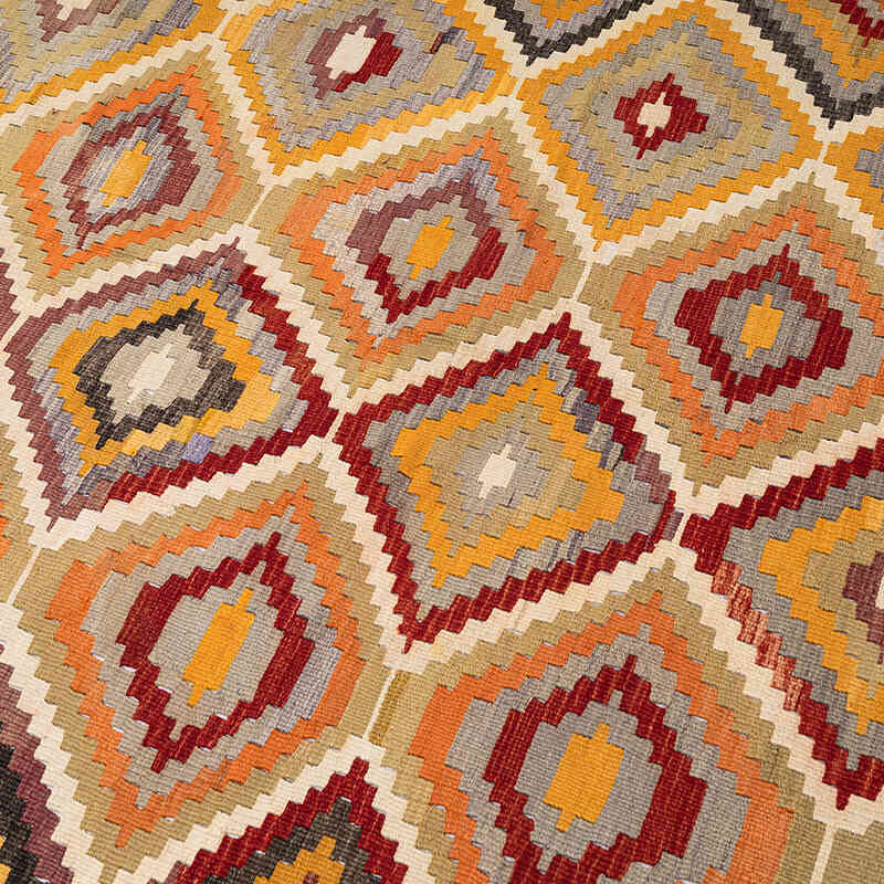 Vintage Antalya Kilim Rug - 5' 9" x 8' 2" (69" x 98") - K0071047