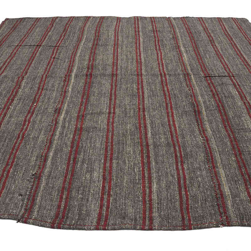 Vintage Turkish Kilim Rug - 7' 5" x 8' 3" (89" x 99") - K0071122