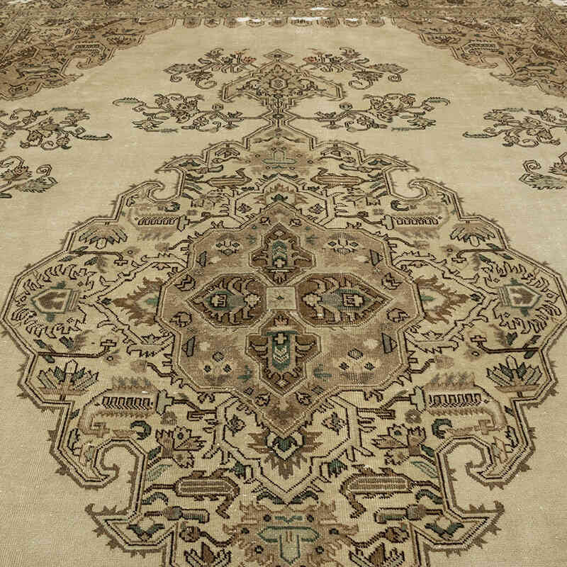 Vintage Hand-Knotted Oriental Rug - 9' 6" x 13'  (114" x 156") - K0071151