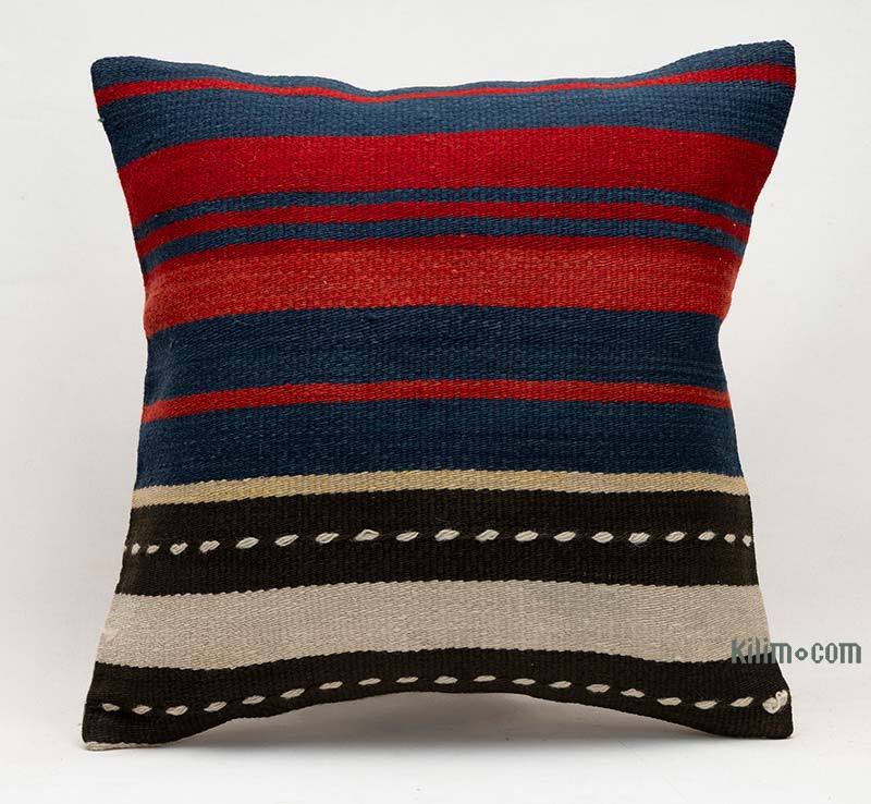Kilim Pillow Cover - 1' 4" x 1' 4" (16" x 16") - K0071509