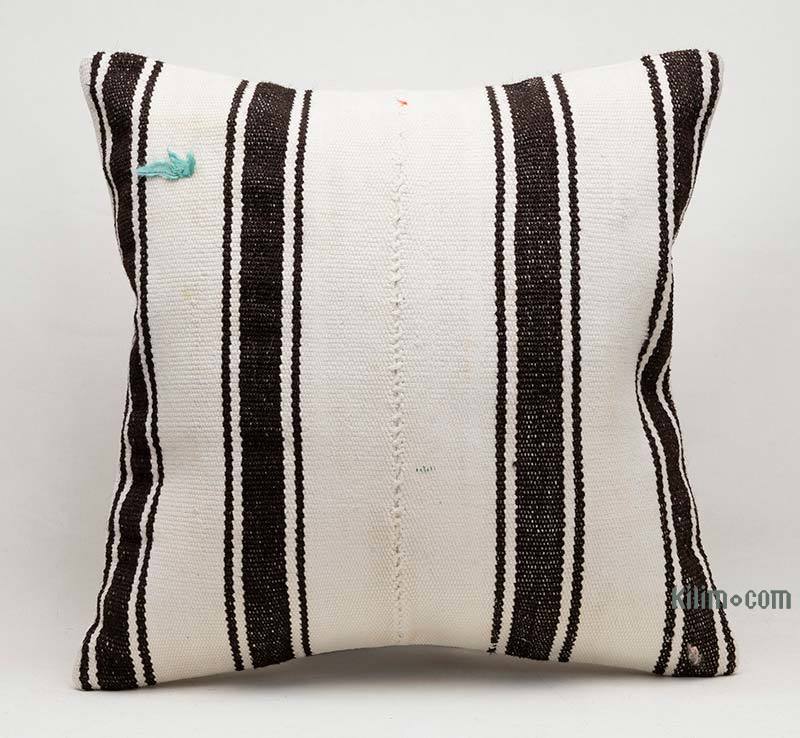 Kilim Pillow Cover - 1' 8" x 1' 8" (20" x 20") - K0071627