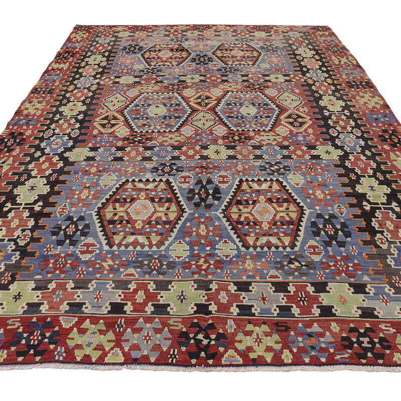 Vintage Esme Kilim Rug - 5' 9" x 10' 1" (69" x 121") - K0071901