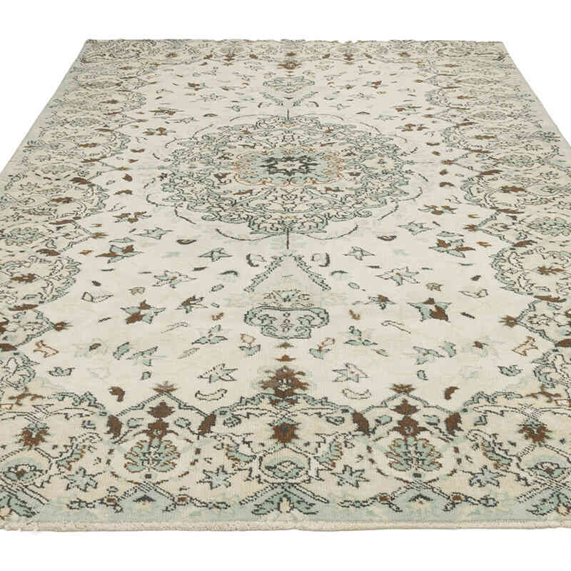 Vintage Turkish Hand-Knotted Rug - 5' 8" x 8' 8" (68" x 104") - K0072115