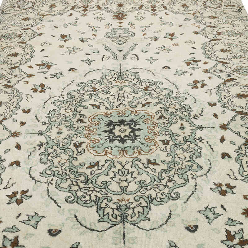 Vintage Turkish Hand-Knotted Rug - 5' 8" x 8' 8" (68" x 104") - K0072115