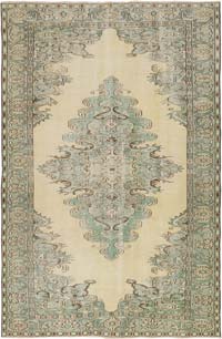 Vintage Turkish Hand-Knotted Rug - 6' 1" x 9' 4" (73" x 112")