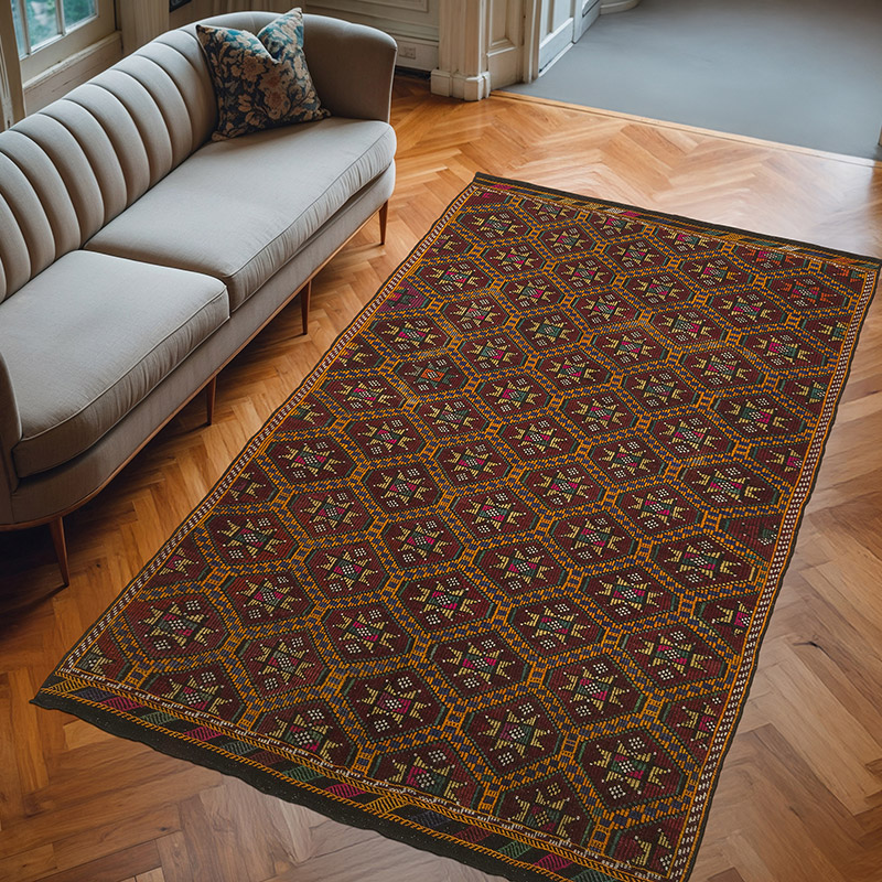 Vintage Anatolian Jijim Rug - 5' 11" x 9' 11" (71" x 119") - K0072252