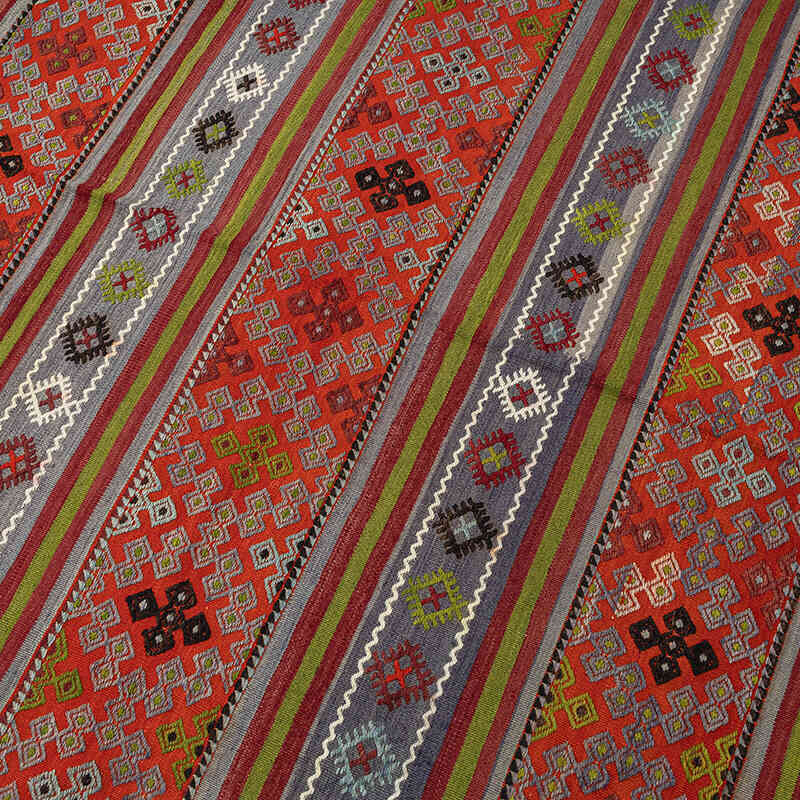 Vintage Denizli Kilim Rug - 5' 4" x 9' 6" (64" x 114") - K0072496