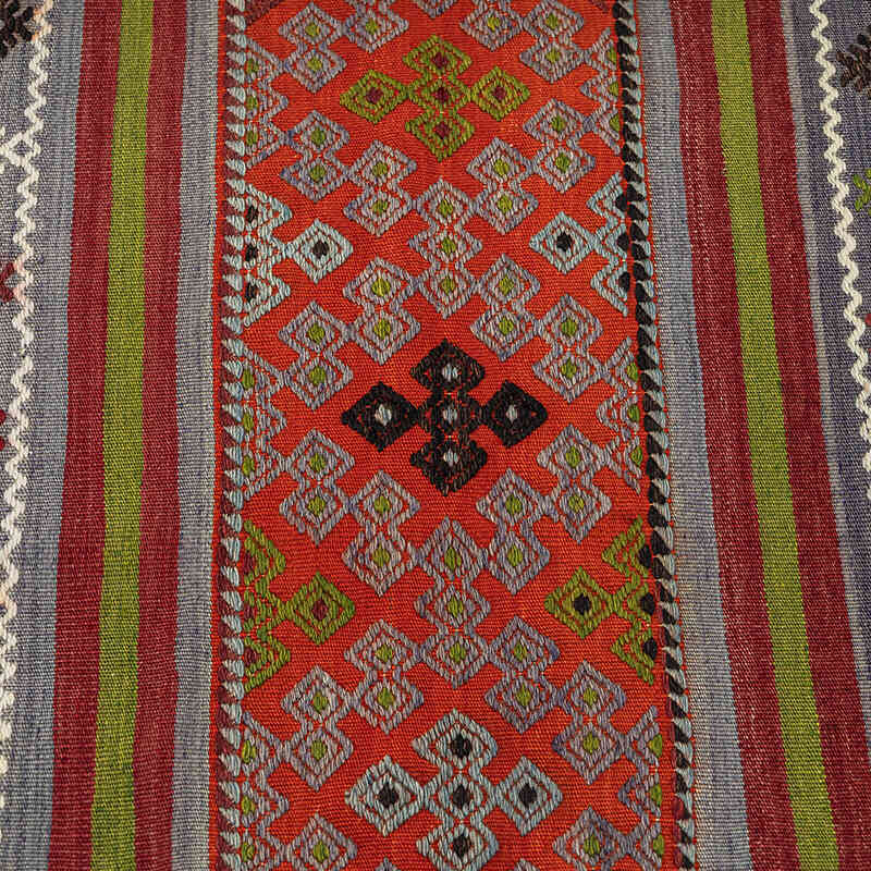 Vintage Denizli Kilim Rug - 5' 4" x 9' 6" (64" x 114") - K0072496