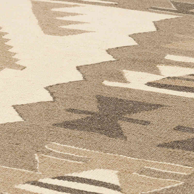 New Handwoven Turkish Kilim Rug - 6' 1" x 7' 3" (73" x 87") - K0072862