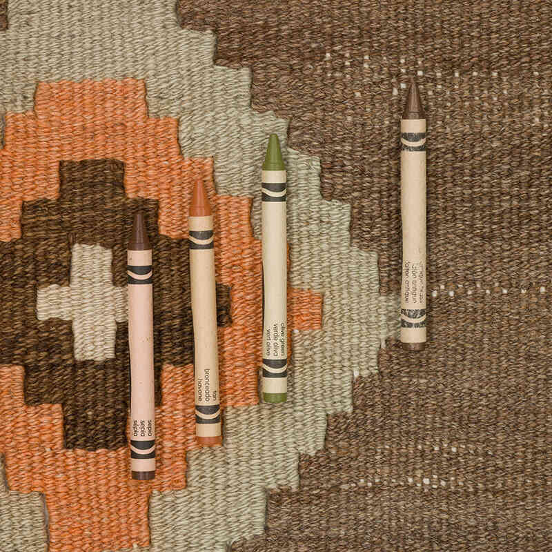 Vintage Turkish Kilim Rug - 5' 7" x 7'  (67" x 84") - K0072873