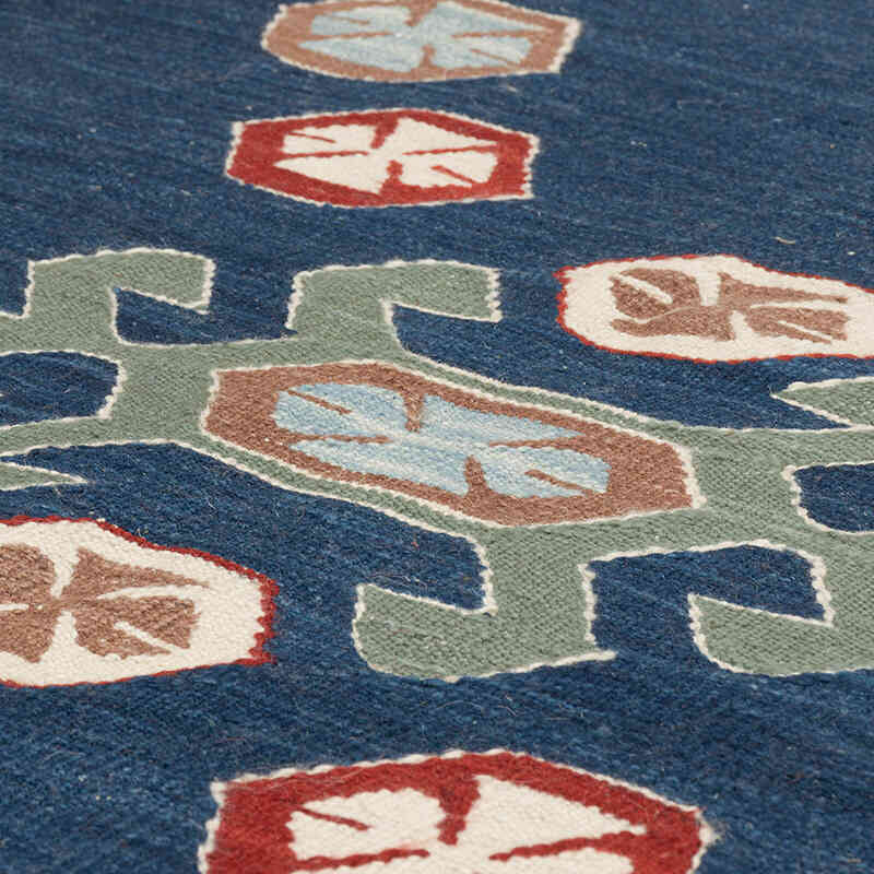 New Handwoven Turkish Kilim Rug - 5' 11" x 8' 2" (71" x 98") - K0072876