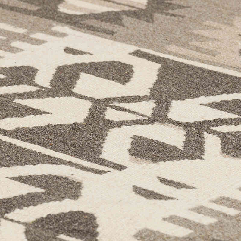 New Handwoven Turkish Kilim Rug - 2' 11" x 4'  (35" x 48") - K0072912