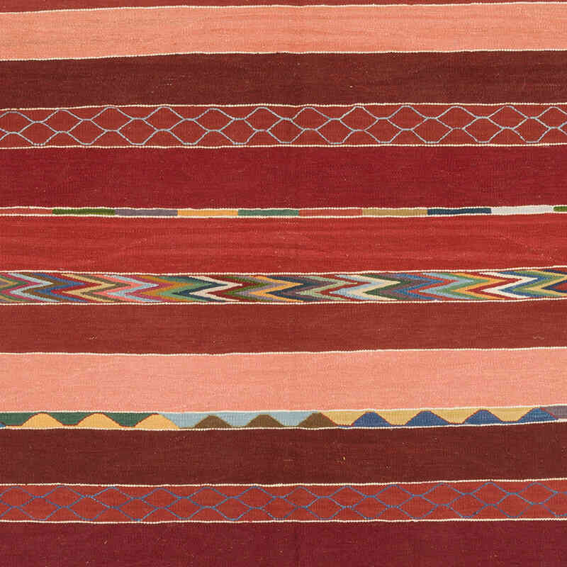 New Handwoven Turkish Kilim Rug - 6' 1" x 8' 5" (73" x 101") - K0072914