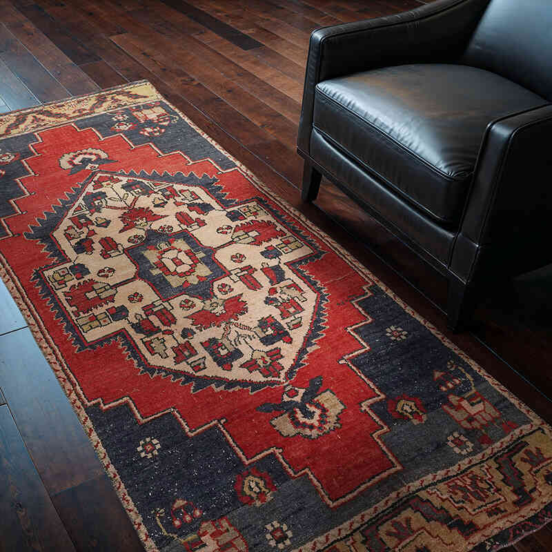 Vintage Turkish Hand-Knotted Rug - 3' 3" x 7' 1" (39" x 85") - K0072962