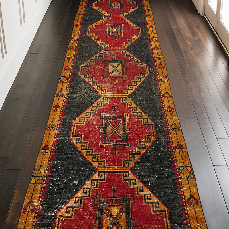 Vintage Turkish Hand-Knotted Runner - 3' 7" x 10' 5" (43" x 125") - K0072963