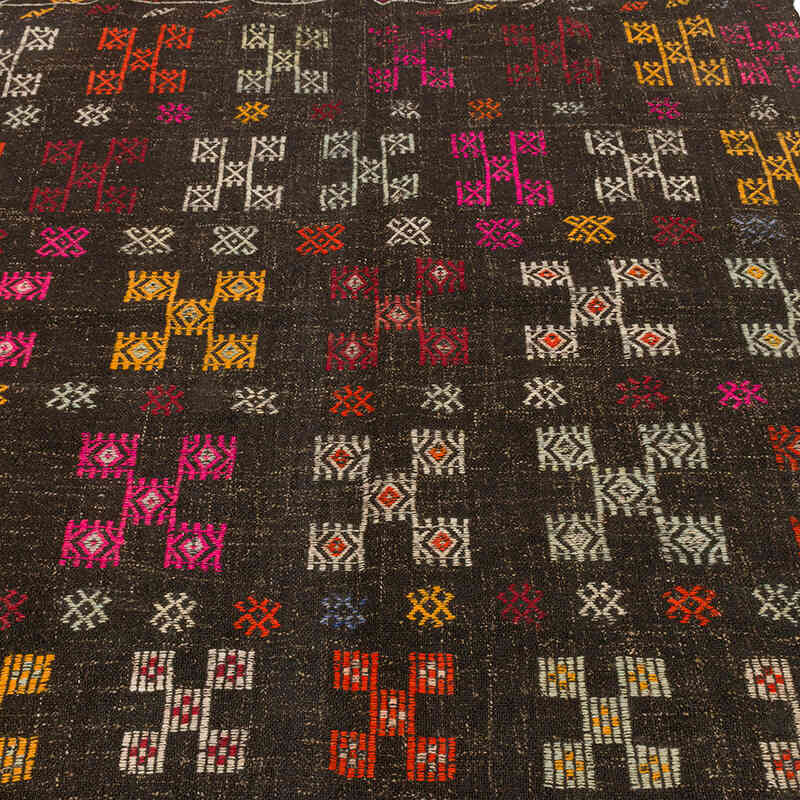 Vintage Anatolian Jijim Rug - 5' 1" x 6' 11" (61" x 83") - K0073189
