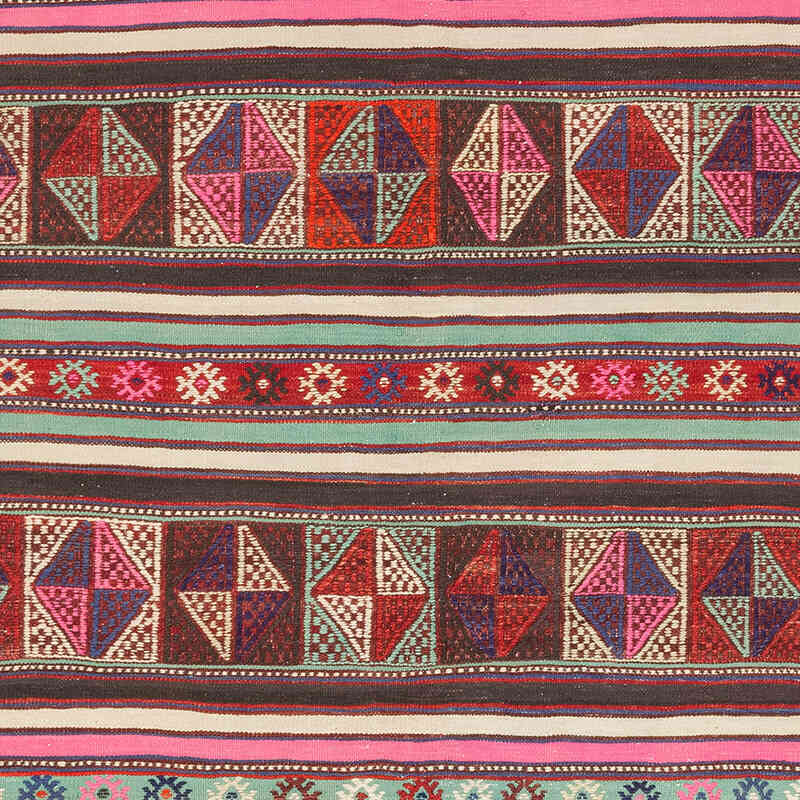 Vintage Anatolian Jijim Rug - 4' 10" x 7' 9" (58" x 93") - K0073253