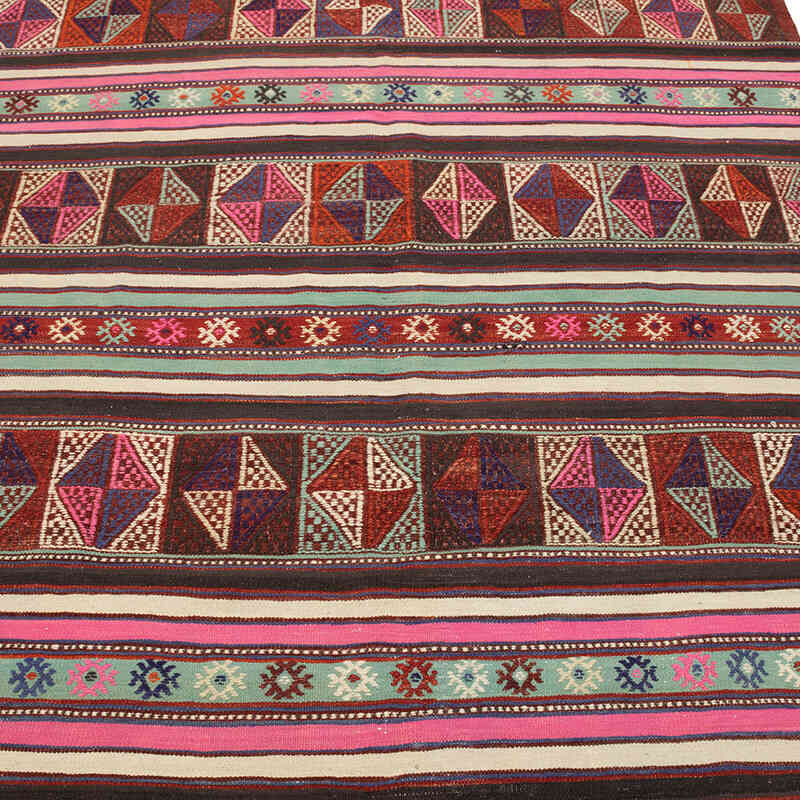 Vintage Anatolian Jijim Rug - 4' 10" x 7' 9" (58" x 93") - K0073253