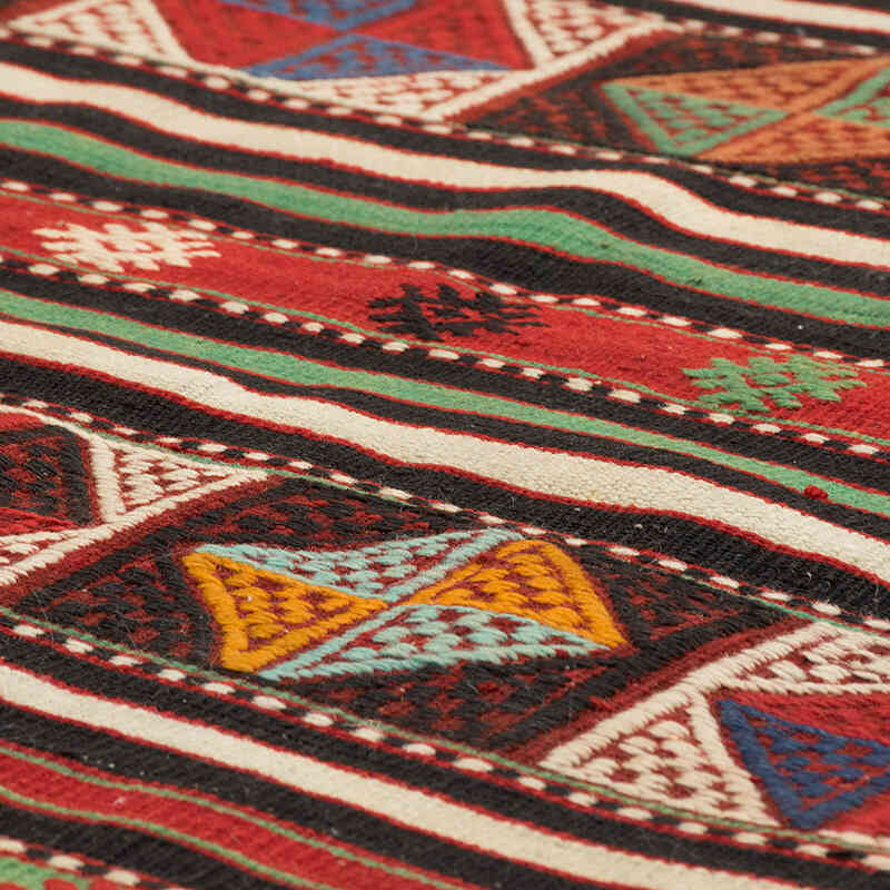 Vintage Anatolian Jijim Rug - 4' 8" x 7' 3" (56" x 87") - K0073256