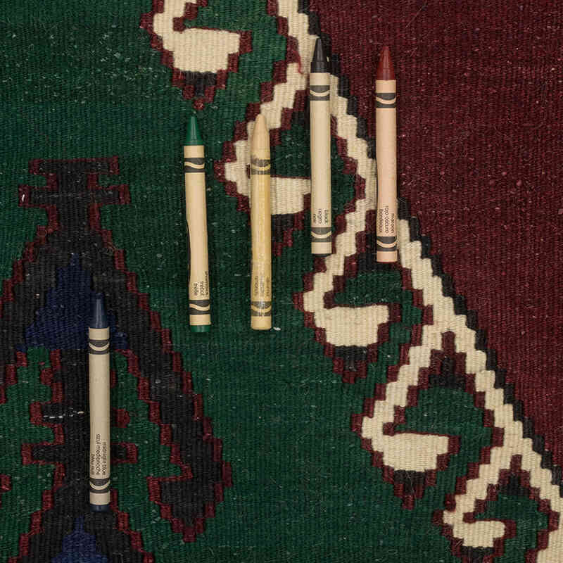 Vintage Turkish Kilim Rug - 4' 8" x 6' 3" (56" x 75") - K0073286