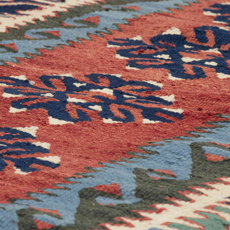 Vintage Turkish Kilim Rug - 2' 4" x 4' 7" (28" x 55") - K0073344