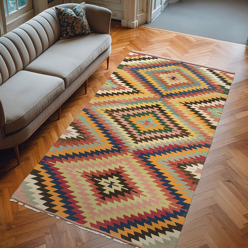 Vintage Denizli Kilim Rug - 5' 3" x 9' 6" (63" x 114") - K0073966