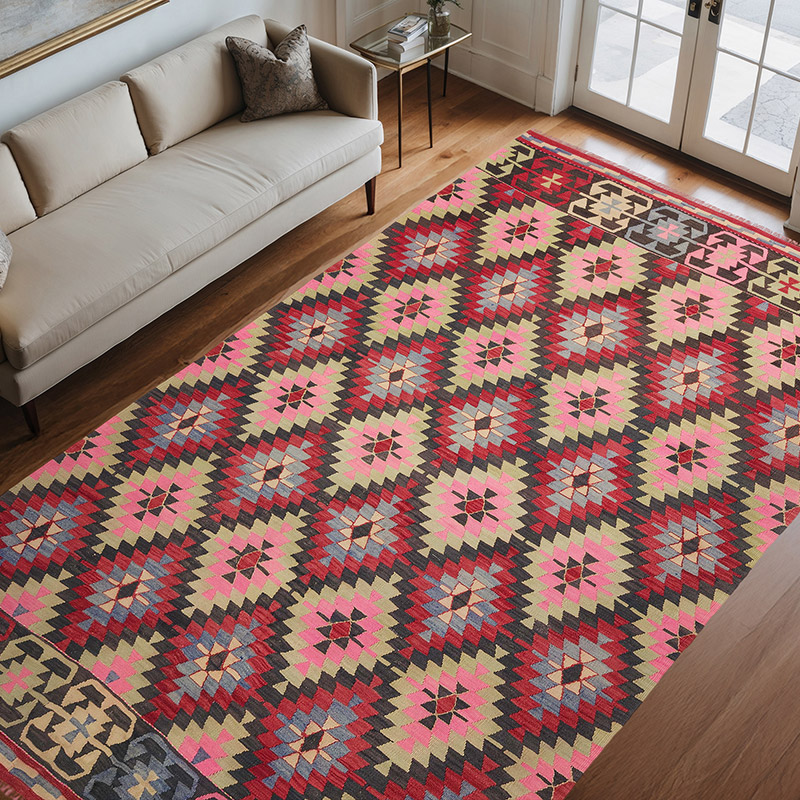 Vintage Mihalic Kilim Rug - 6' 7" x 10' 10" (79" x 130") - K0073989