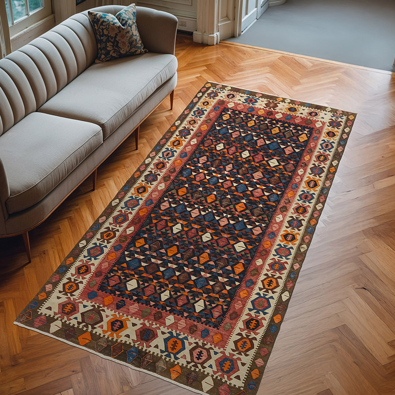 Vintage Caucasian Kilim Rug - 5'  x 10'  (60" x 120") - K0073993