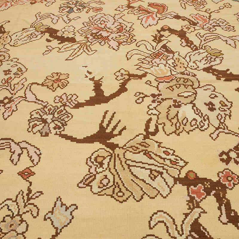 Vintage Balkan Kilim Rug - 9' 10" x 11' 8" (118" x 140") - K0074001