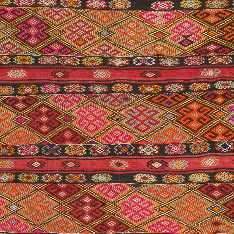 Vintage Artvin Kilim Rug - 7' 3" x 7' 9" (87" x 93") - K0074003