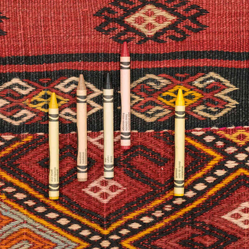 Vintage Artvin Kilim Rug - 7' 3" x 7' 9" (87" x 93") - K0074003