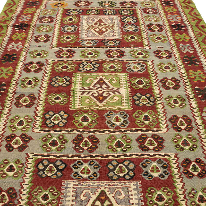 Vintage Esme Kilim Rug - 5' 9" x 9' 2" (69" x 110") - K0074084