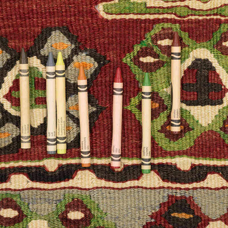 Vintage Esme Kilim Rug - 5' 9" x 9' 2" (69" x 110") - K0074084