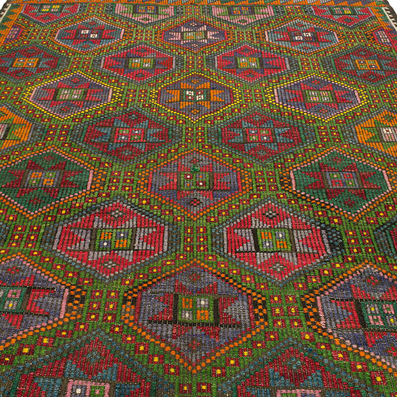 Vintage Anatolian Jijim Rug - 6' 5" x 9' 10" (77" x 118") - K0074148