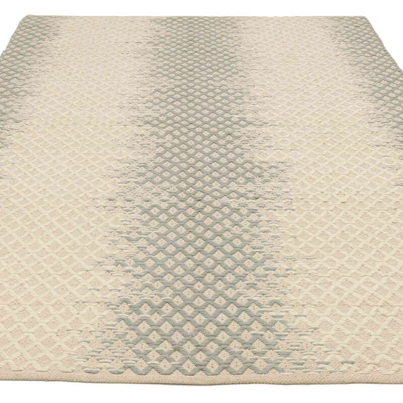 New Hand-Woven Kilim Rug - 5' 1" x 7' 11" (61" x 95") - K0074282