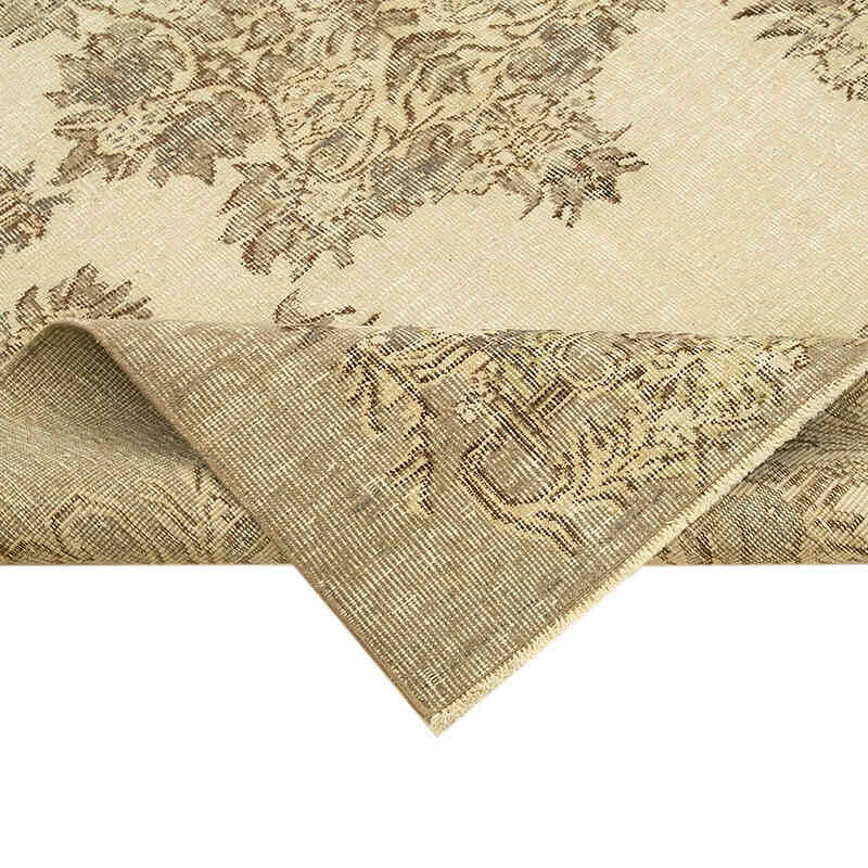 Vintage Turkish Hand-Knotted Rug - 5' 7" x 7' 7" (67" x 91") - K0074536