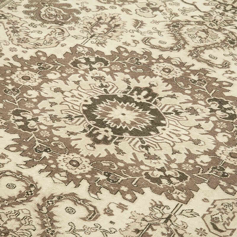 Vintage Turkish Hand-Knotted Rug - 6' 5" x 9' 9" (77" x 117") - K0074571