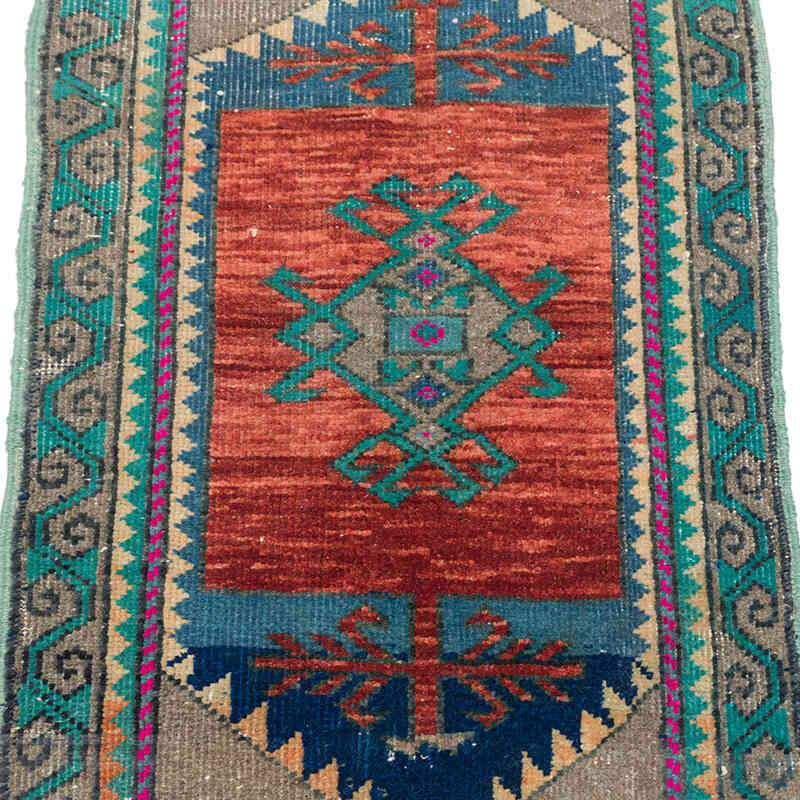Vintage Turkish Hand-Knotted Rug - 1' 8" x 2' 6" (20" x 30") - K0074717