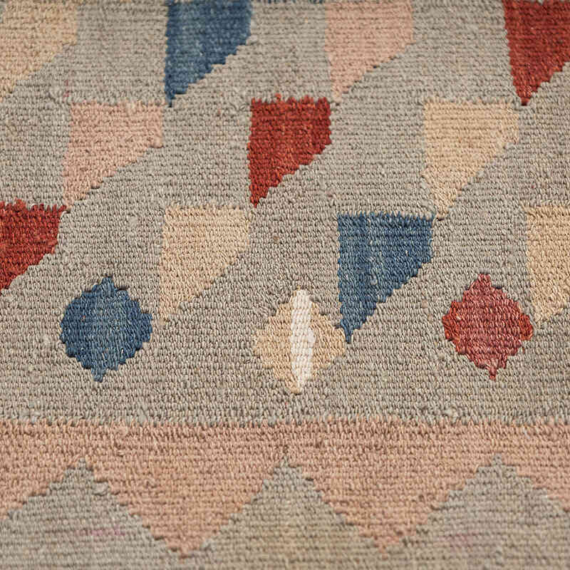 New Hand-Woven Kilim Rug - 4' 11" x 6' 7" (59" x 79") - K0074800