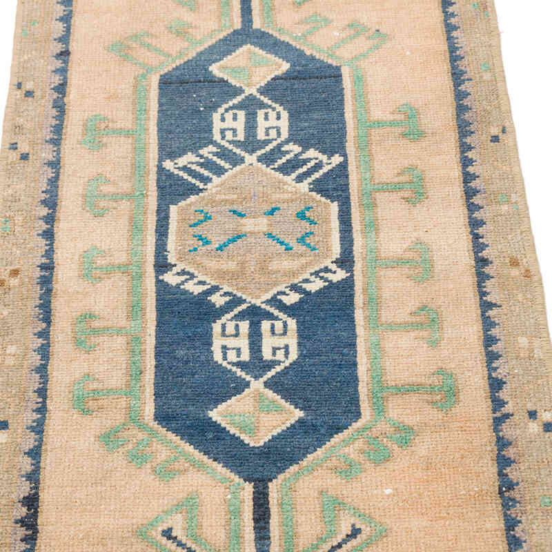 Vintage Turkish Hand-Knotted Rug - 1' 5" x 2' 9" (17" x 33") - K0074916