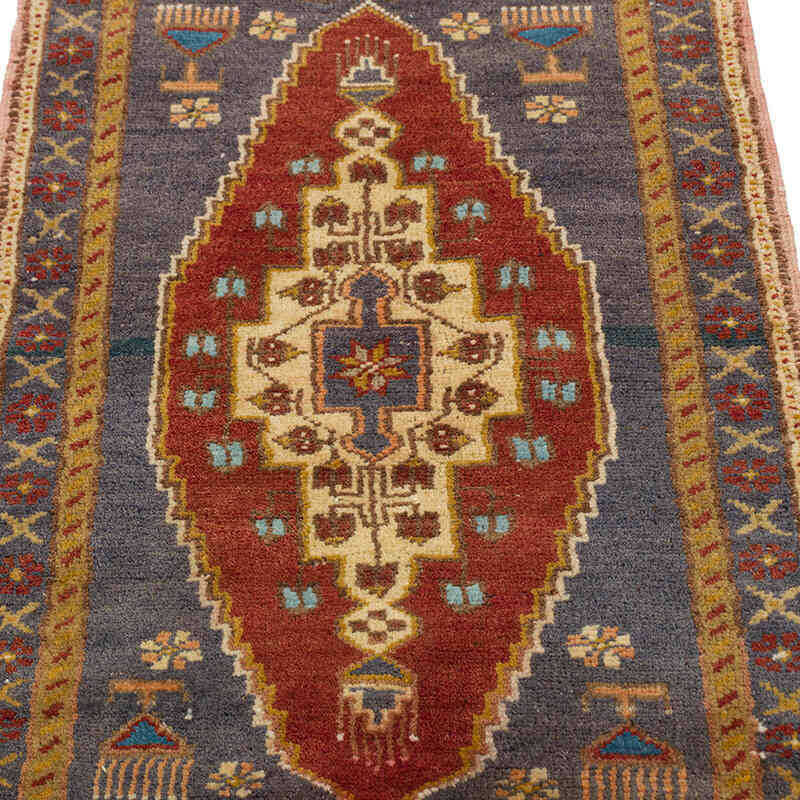 Vintage Turkish Hand-Knotted Rug - 1' 8" x 3' 2" (20" x 38") - K0075103